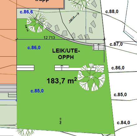 Uteoppholdsareal / leikeareal: Plassering og utforming av leikeområde. Det er lagt vekt på å innpasse eit stort samanhengande leikeareal som oppfyller krava til 10m breidde og stigning betre enn 1:3.