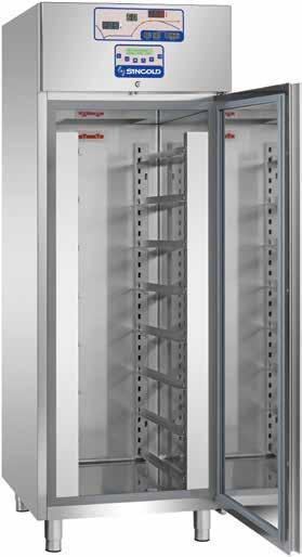 3 KJØLE- OG FRYSESKAP Heveskap FL 701 Sincold For bakeribrett EN60 x 40 3 par hylleskinner som standard Avstand 54mm mellom hylleskinnene To modeller -5...+35 C eller -18.