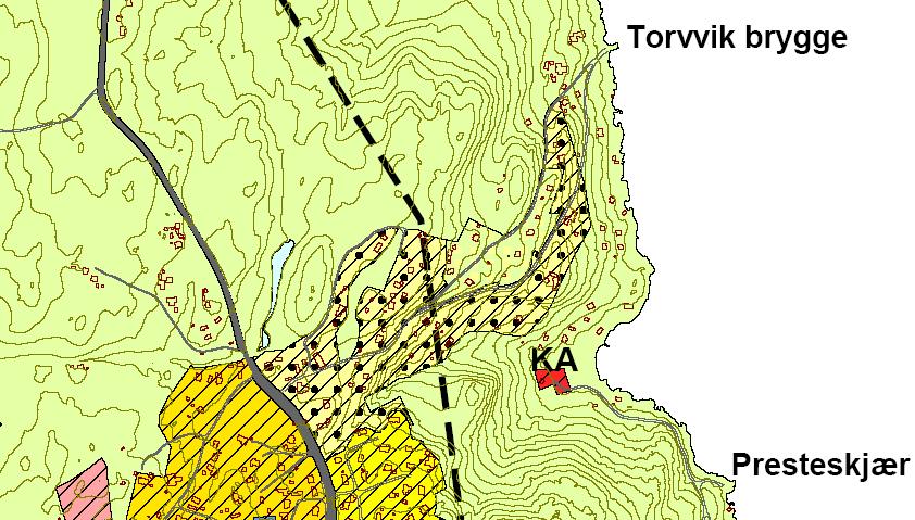 Figur 4: Utsnitt av kommuneplanens arealdel for Kirkevika. Omtalt areal vist med rødt. 5 Vurdering av fremtidige VA-løsninger for Kirkevika 5.