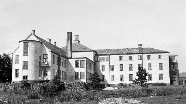 Historikk Utdrag frå Kolbjørn Nybø sin rapport Byvedtaket fra 16.