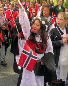 Madla 0700 Musikk i kretsene. Kransenedleggelse Hetland gravlund.