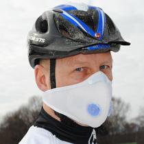 POLLENMASKEN Respro Allergimaske (Pollenmaske) er laget med tanke på personer som sliter med hypersensitivitet overfor pollen, støv og andre luftbårne partikler eller forurensning.