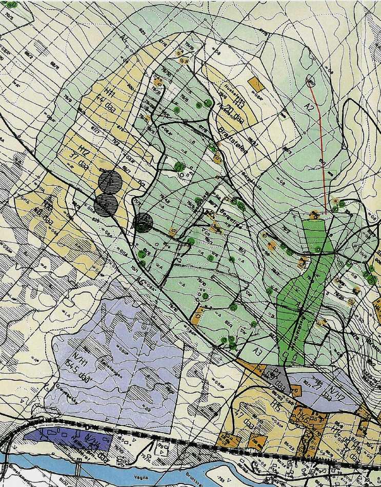 Utsnitt av kdp for Svennes sameie som viser planlagt forlengelse av Brattstølheisen og ny nedfart vestover.