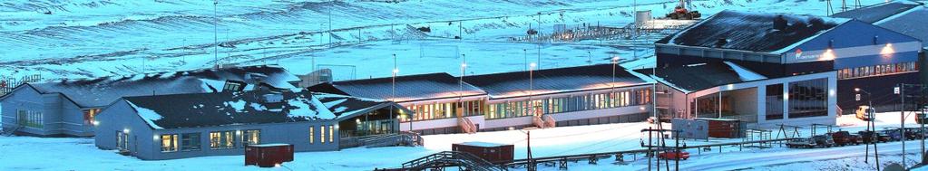 LONGYEARBYEN SKOLE Sentrale føringer For grunnskolen og videregående opplæring på Svalbard er det utarbeidet en egen forskrift, fastsatt ved kongelig resolusjon 18. januar 2007.