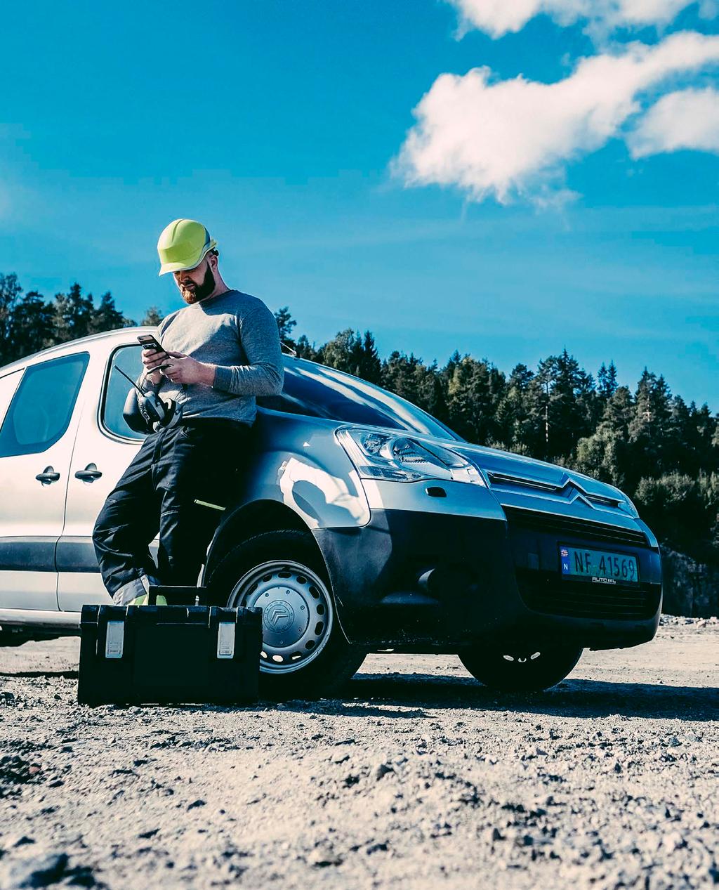 10 ABAX Worker The difference is ABAX TIMEREGISTRERING Riktig timeføring er viktig i alle bedrifter. Med ABAX Worker har vi fokusert på at det skal være raskt og enkelt å få det riktig.