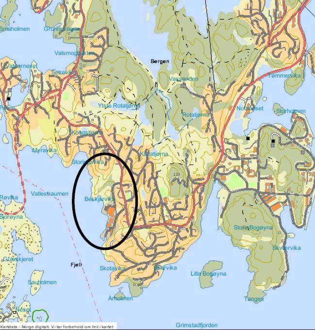 I nord grenser området til eksisterende boligbebyggelse på Medhaugen, mens mot øst går dels mot Hillerenveien/Fv 197 og dels mot eksisterende