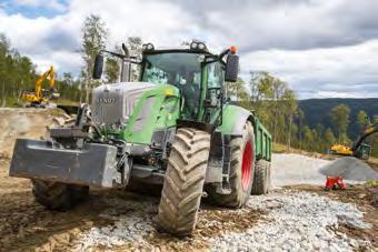 Firmaet har over 30 000 i bøter og et uavklart kjøreforbud fordi Statens vegvesen har begynt å stramme inn sin særnorske praktisering av EUs kjøre- og hviletidsregler på traktorer som går raskere enn
