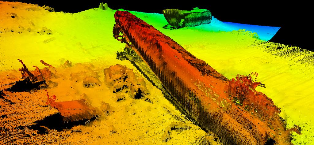 Sonarbilde av vraket av U-864 på sjøbunnen. (Foto: Kystverket) SKIPSVRAK Avtale om etablering av støttefylling for å stabilisere vraket av ubåten U-864 er inngått og arbeidet gjennomføres i 2016.