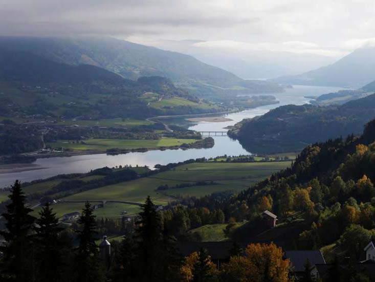 Store vassdrag svært få intakte områder igjen i Norge Økosystemer med intakte økologiske prosesser Krever helhetlig