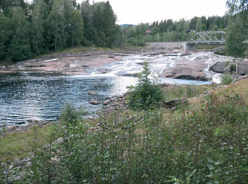 Minstevassføringa i Omnesfossen er på 2,5 m