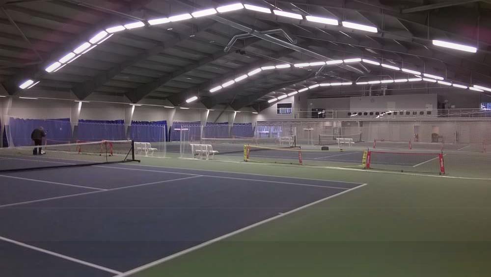 MÅLERAPPORT Angående: MÅLING AV ETTERKLANGSTID Prosjekt: Tennishall Nesodden Utarbeidet av: Gert Berg Knudsen Dato: 09.01.2017 Etter avtale med siv.