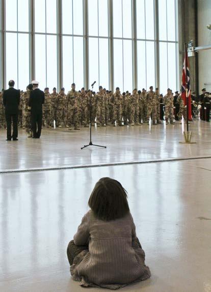 OPPFØLGING I de tilfeller der veteraner har fått problemer som følge av sin tjeneste i internasjonale operasjoner vil dette også kunne få følger for deres familie og pårørende.