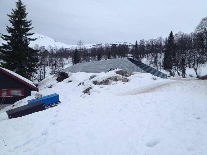 Sak 18/14 Val av løysing med stålkulvert medfører ei bratt stigning på kvar side av kulverten, noko som etter vår vurdering vil medføre at overgangen vert ubrukbar for ein stor del av brukarane og at