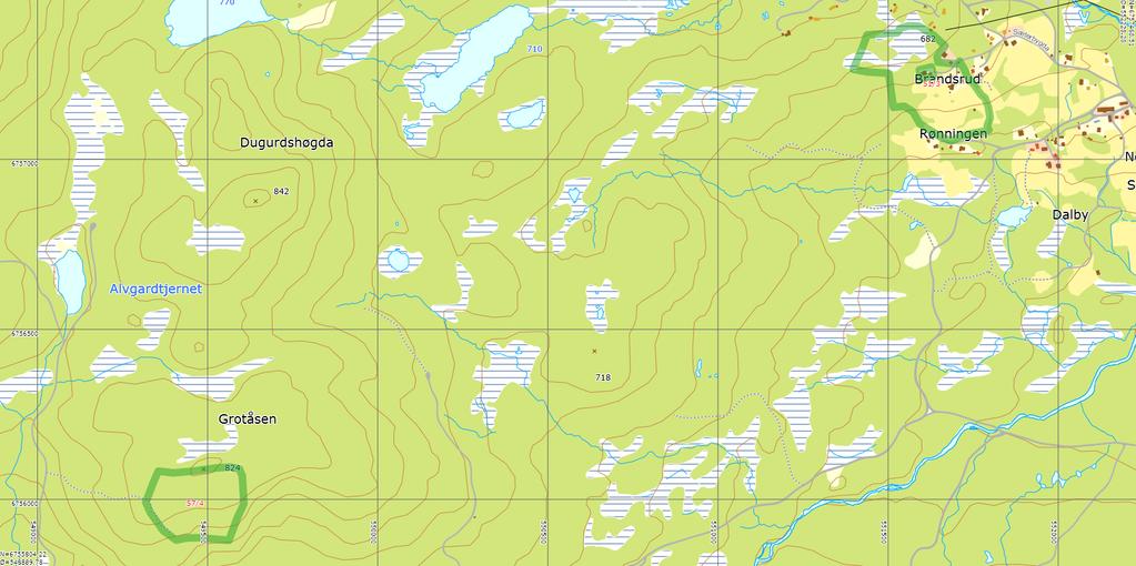 Standarden på boligen er veldig lav, noe som ble bekreftet ved befaring og vedrørende påklaging av eiendomsskatt. Det er referert til sak JLM/14/1278/232&02 av 06.01.2016.