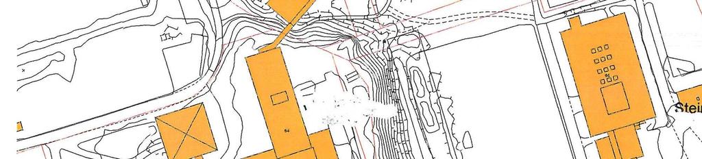 Overflate: Alt overveidende er asfaltert. Planstatus: Er regulert som offentlig bebyggelse, ungdomsskole. Del av utearealet.