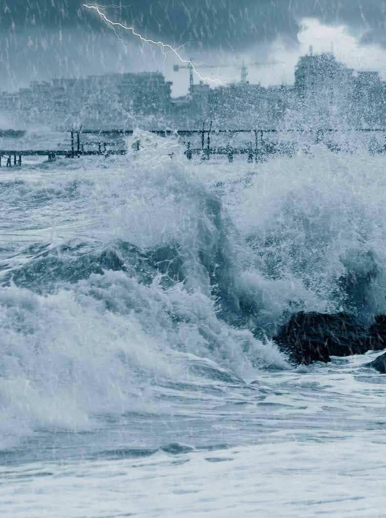 CE-MERKING Helly Hansen Workwears PVU-produkter (personlig verneutstyr) produseres og testes i henhold til standardene i EU-direktivet (89/686/EØF) og er dermed godkjent i samsvar med bestemmelsene