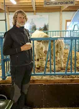 RASE- OG FYLKESLAG Norsk Charolais Tekst: Hans Otto Helstad leder Charo17 en suksess! Agrisjå Agrisjå gikk av stabelen 25. 27. august, og det ble en braksuksess.