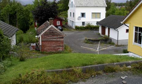 1401-0314-005. Småbruk i Havikbotn av eldre bebyggelsen står eldhuset og våningshuset tilbake. Jordveien er nedbygd med boliger.