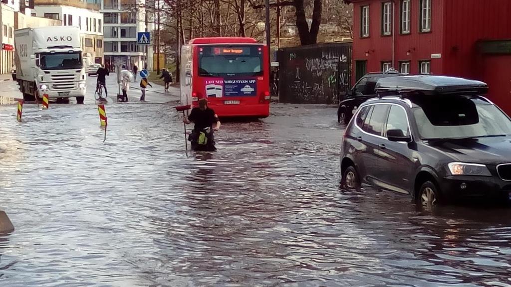 Erfaringer fra en saksbehandler i Oslo kommune Hvordan lykkes med å nå målene i kommuneplanen - nødvendige krav til håndtering av