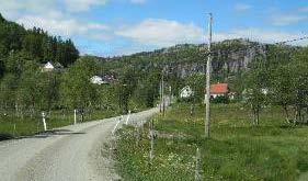 14 Tjomsland-Rørdal (boligområder, friluftsområde, veg og stinett) Bebyggelse delvis spredt og delvis i mindre klynger/små tettsted.
