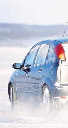 BIL tst Ford Focus ST170 FØRERPLASS Focus har t kaldt og øktrt førrmiljø. Sittkomfort r god, m dt r for lagt frm til rattt. PLASS Dtt r d rommligst av tstbil md bst plass båd til passasjrr og bagasj.