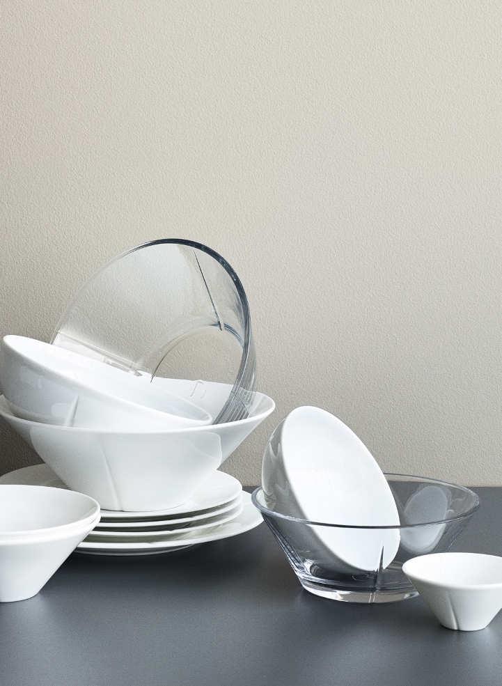 Grand Cru-skålene fås i både glass og porselen i forskjellige størrelser.