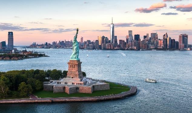 6 Dag 4 Frihetsgudinnen, Ellis Island og pianokonsert i New York Philharmonic (F) Denne formiddagen skal vi se den berømte Frihetsgudinnen på nært hold.