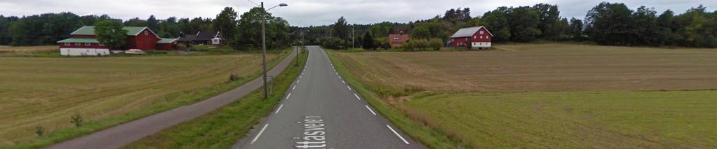 308 og Brattåsveien har separat G/S-veg, mens Høgåsveien er en bred gruset