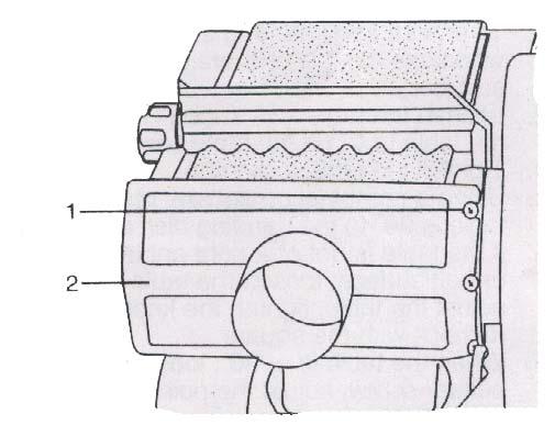 12) En industristøvsuger bør monteres på støvavsuget(fig12) under slipearbeid. Avsuget kan demonteres for evt. rengjøring. Løsne de tre Phillips skruene og skivene(1). Løft avsuget av skruene.