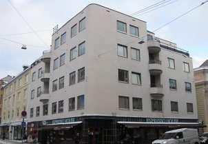 I nabokvartalet (Markveien 35) er det for eksempel bebyggelse i 8 etasjer midt i kvartalet.