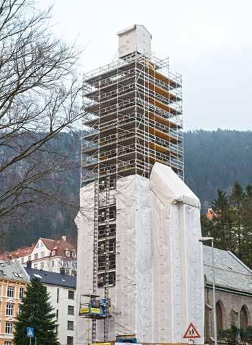 Solideq Steelscaff TM er et spirstillas i stål i belastnings- klasse 5 (450 kg/m2).