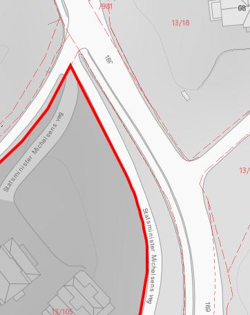 Nedkast for restavfall blir plassert ved byggene, og hentes av bil i f_bre1. Nedkast for restavfall blir plassert ved byggene. f_bre1 har beliggenhet ved adkomst til planområdet mellom to veier.