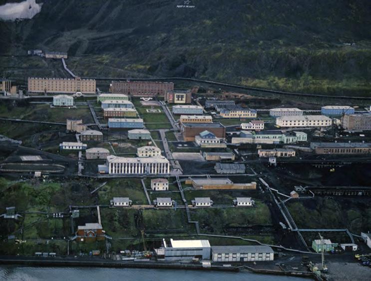 Forskning og mineralutvinning I 1928 ble det etter ordre fra Den sovjetiske regjeringen sendt en ekspedisjon som omfattet ansatte fra Det sovjetiske vitenskapsakademi (USSR Academy of Science) og Det