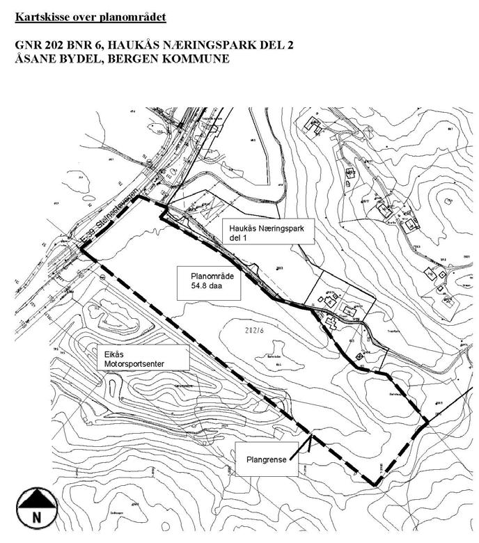 Midt på sommeren er det liten aktivitet i anlegget. Motorklubbens skisserte planer for bruk av arealer i nord Klubben har skissert en mulig bruk av arealet på gnr. 202 bnr.