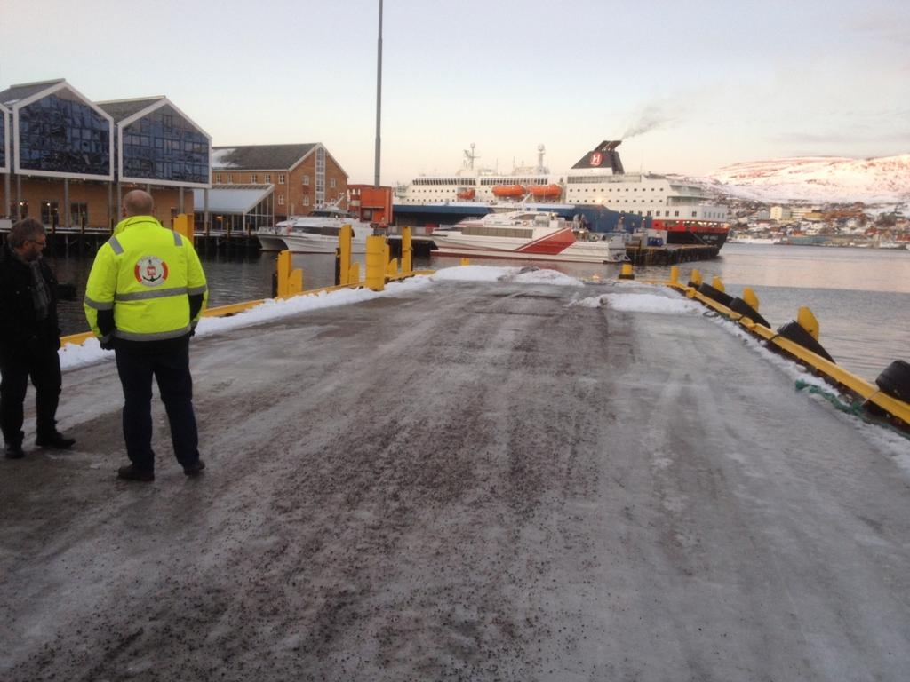 Bilde 1: «Lavamoloen» De aktuelle kaiene i sentrum av Hammerfest brukes av både fiskefartøyer og lokale skip som trafikkerer rundt i Vest-Finnmark.