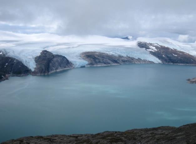 De ligger nesten sammenhengende innafor kommunene Rana, Meløy og Rødøy.