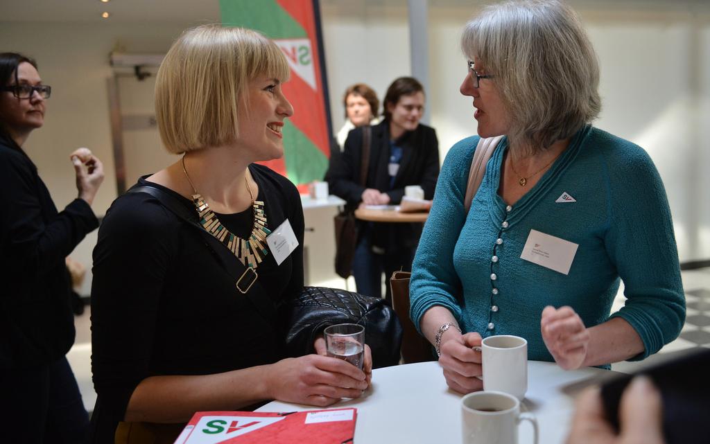 FYLKESSTYRET Fylkesstyret er fylkeslagets ledelse mellom årsmøtene, og velges av fylkesårsmøtet. Det varierer mellom fylkeslaga hvor mange som sitter i fylkesstyret og hvordan de er organisert.