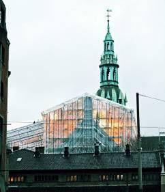 Oslo domkirke forsømt vedlikehold 120 mill kr til restaurering og oppussing feil materialbruk 24 mill kr til