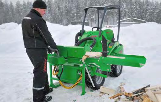 Til- og frakobling går raskt med Avant s hurtigkobling og kløyveren er lettvinn å transportere.