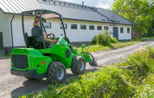 Slått og klipping Slåmaskin En enkel slåmaskin for slått av gresseng og vegkanter og for trimming av busker og hekker.