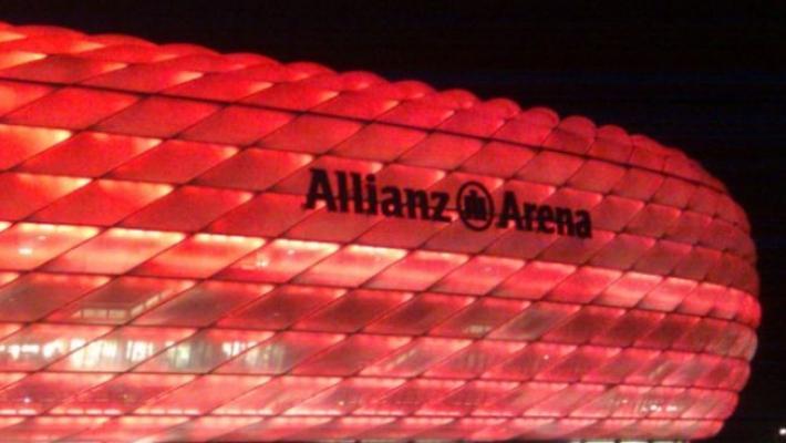 Allianz-Arena Stadion har lagt gress for mange spennende fotballkamper. Münchener Golf Club e.v. (25.