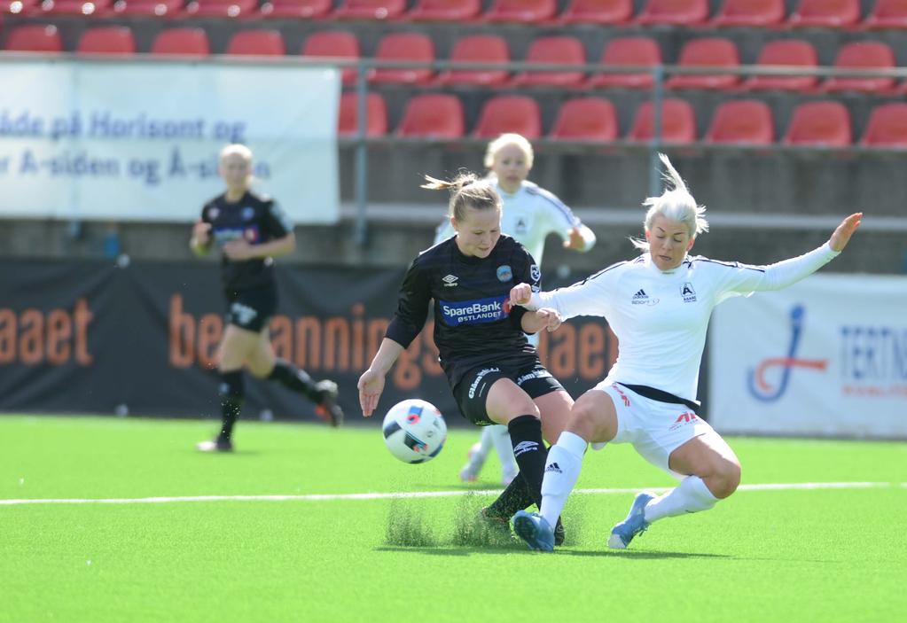 Breddefotball - 20 Breddefotball - 21 Terje Svendsen har i våre øyne ikke levert her.