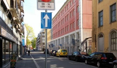Sykkelgaten ligger som en forbindelse mellom tungt trafikkerte Hausmanns gate og Hammersborggata, og var av den grunn hyppig benyttet for dette formålet.