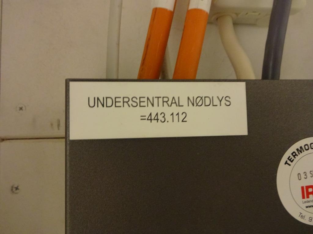 Eksempel på merking av en undersentral i systemet for nødlys. 8 Tele, sikkerhet og automatisering 8.1 IKT IKT-kabling bygges opp som strukturert felles kablingssystem.