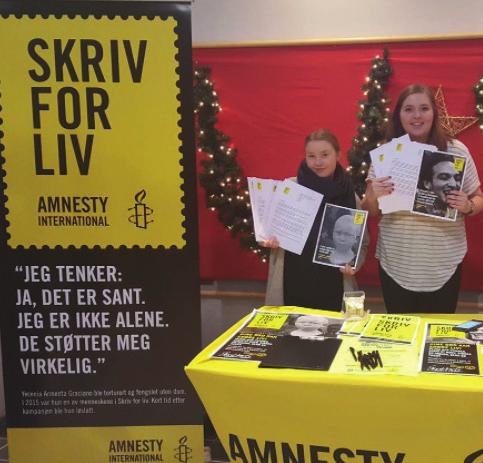 Kontakt din regionleder for å høre om vi har snakket med din skole, eller om regionlederen kan hjelpe deg med å planlegge et opplegg. Husk at Amnesty kan sende materiale til skriveverkstedet.