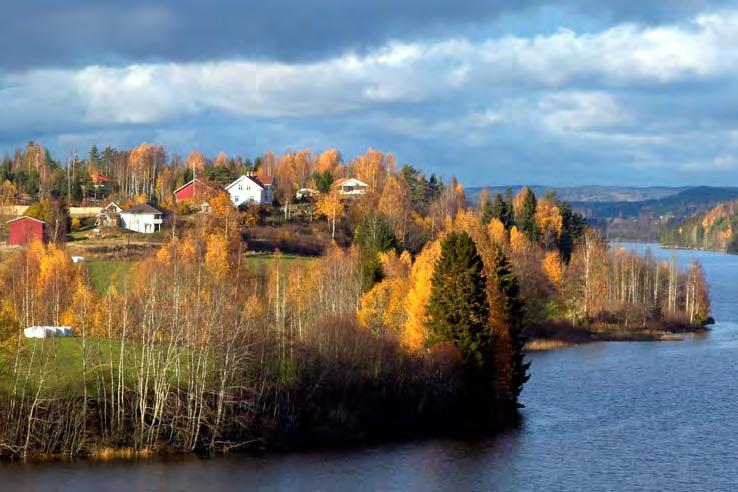 Ved bruk av sluser gir det en langs sammenhengende kanal egnet for båtferdsel.