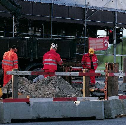 Hva er støy? I vårt samfunn blir vi stadig overfalt av støy. Vi gleder oss over de fleste lyder, men det oppstår dessverre også situasjoner der lyd blir støy. Hva er så støy?