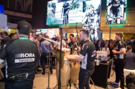 hansgrohebikesponsoringpartyish17_01 hansgrohebikesponsoringpartyish17_02