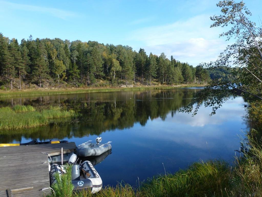 Vinterguten sett fra marinaen.