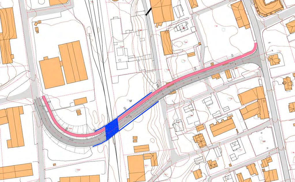 Løsningen viser en forskyvning av Løvveien noe mot nord og en vinkelrett kryssing under jernbanen.